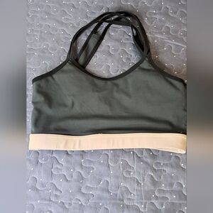 Mono B sports bra size small